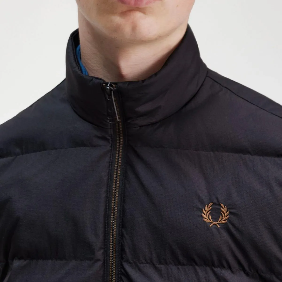 03596 Fred Perry Skip Insulated Gilet Vest