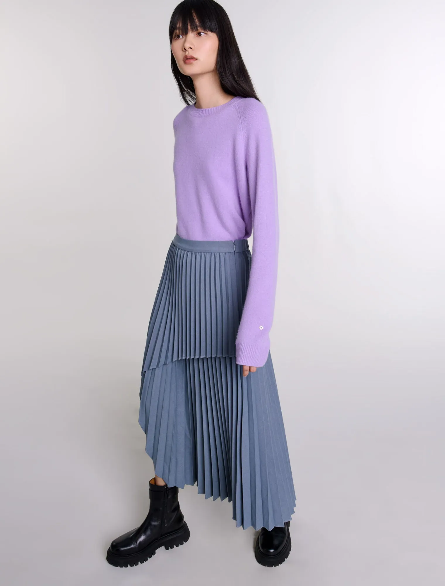 Asymmetrical pleated skirt