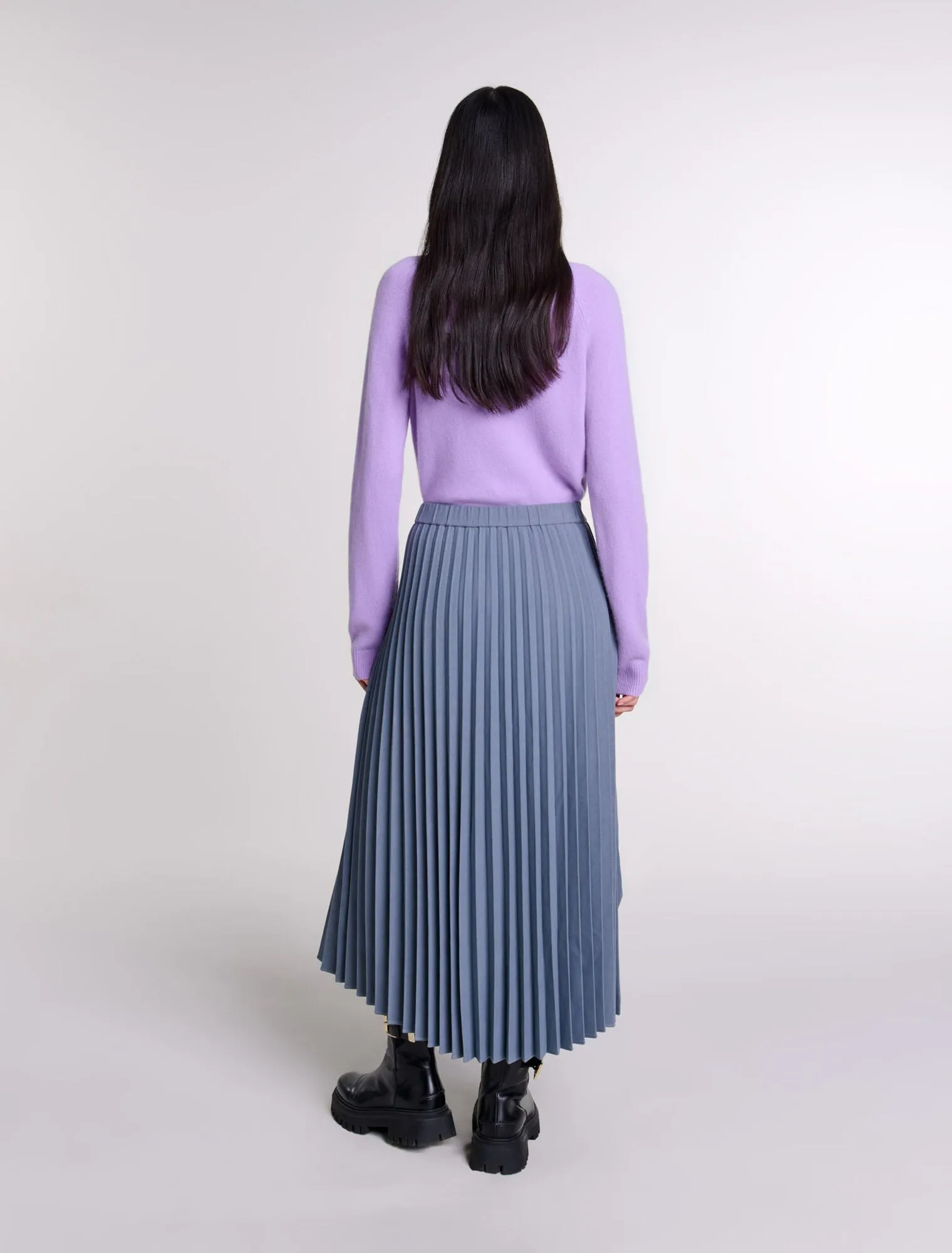 Asymmetrical pleated skirt