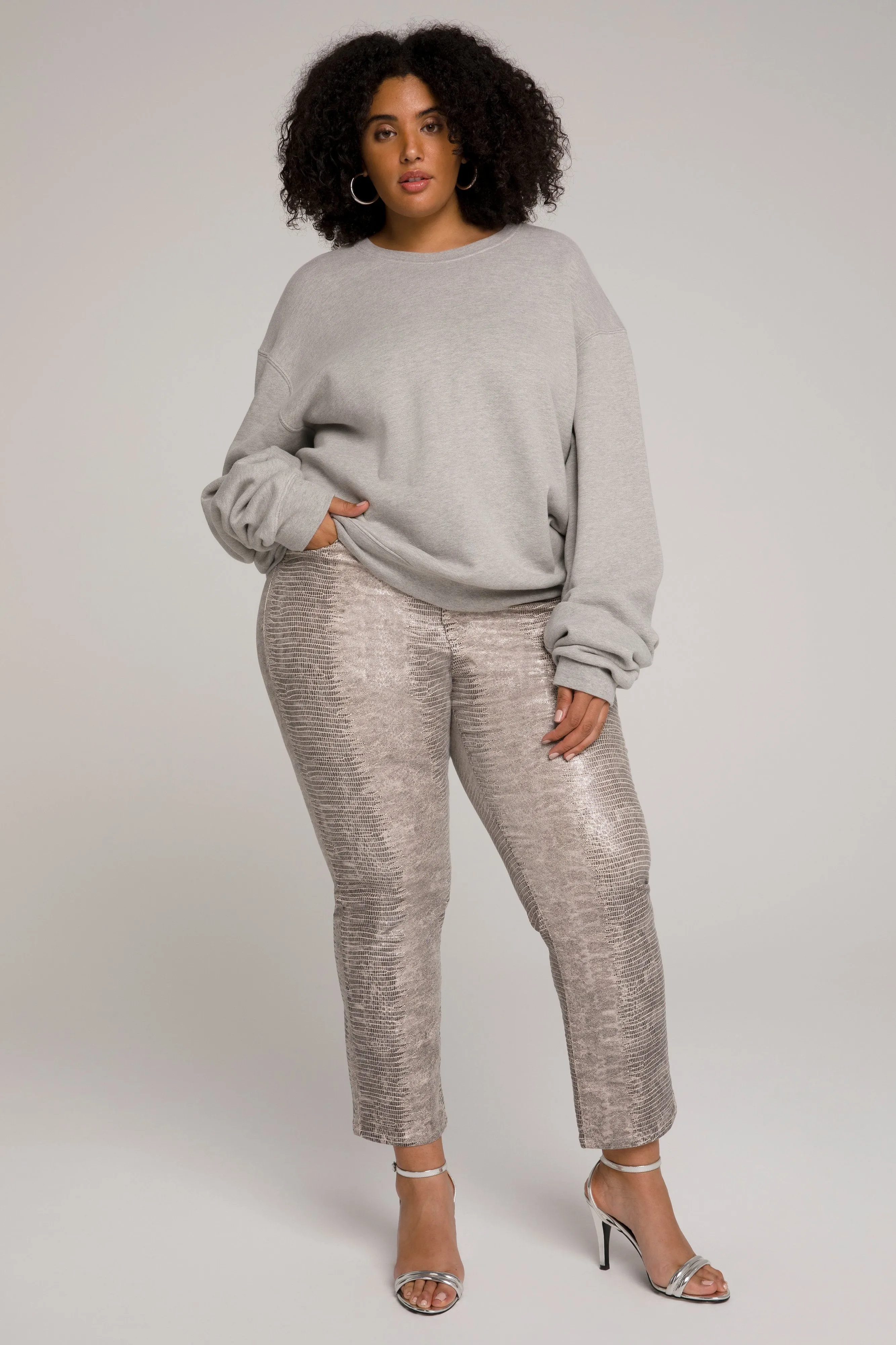 BOYFRIEND SWEATSHIRT | HEATHER GREY001