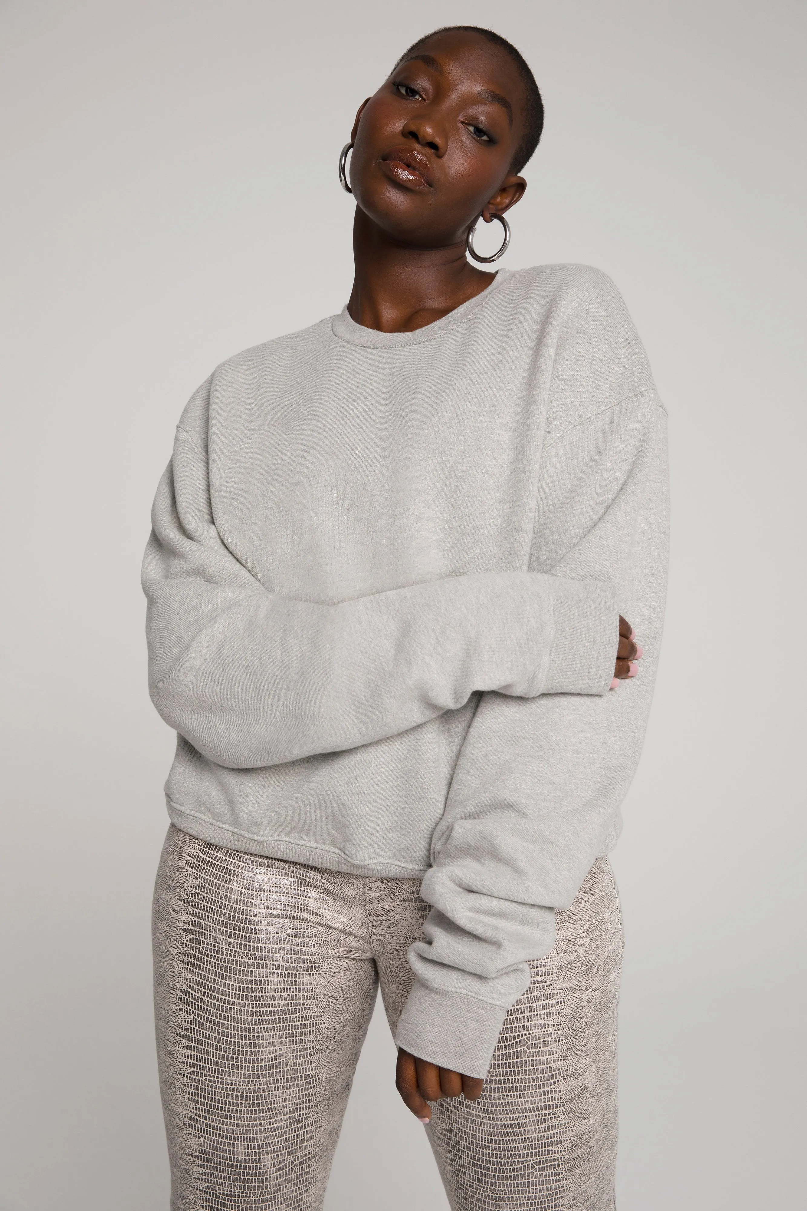 BOYFRIEND SWEATSHIRT | HEATHER GREY001