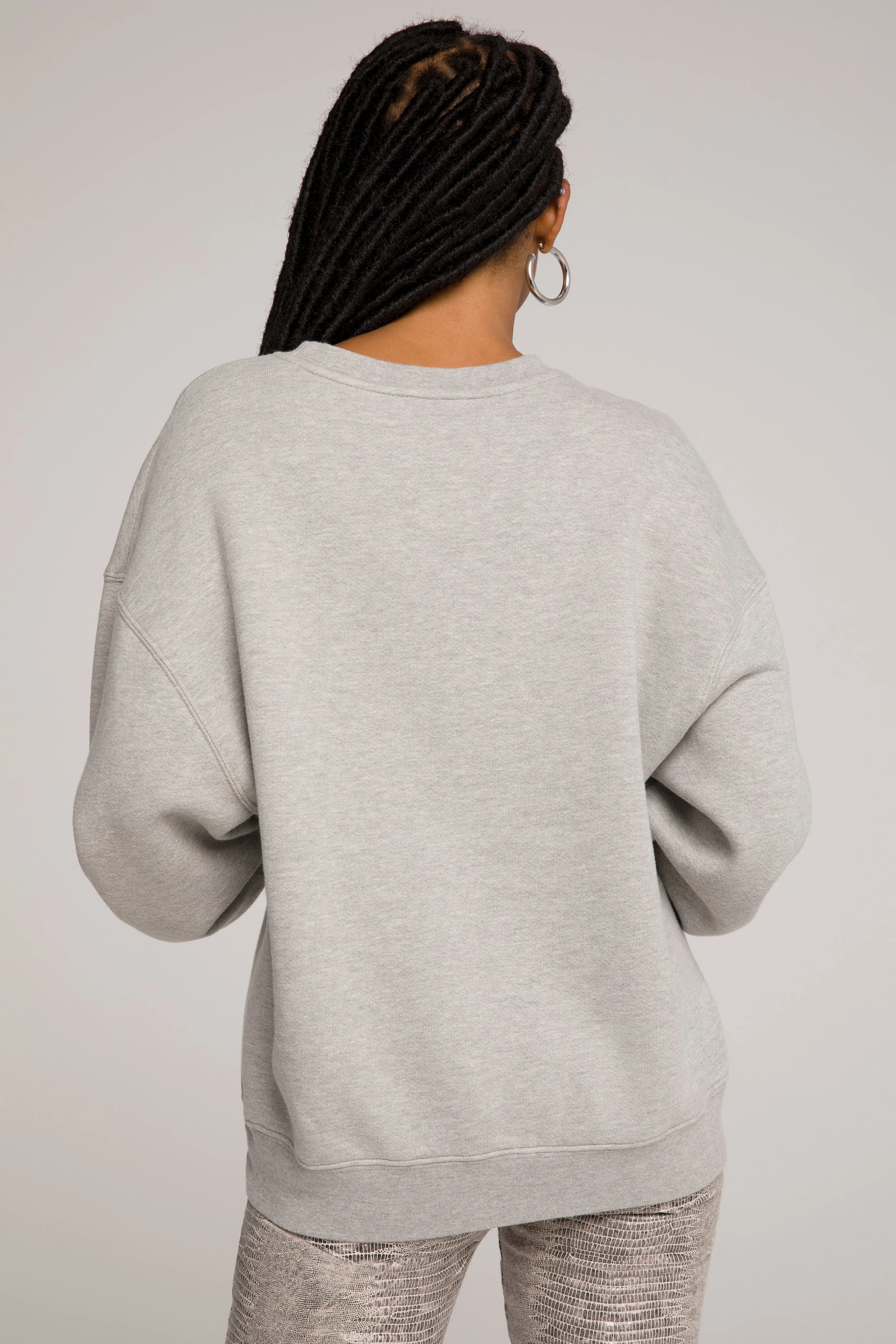 BOYFRIEND SWEATSHIRT | HEATHER GREY001