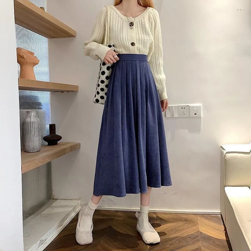 Casual Below Knee-Length Pleated Skirts