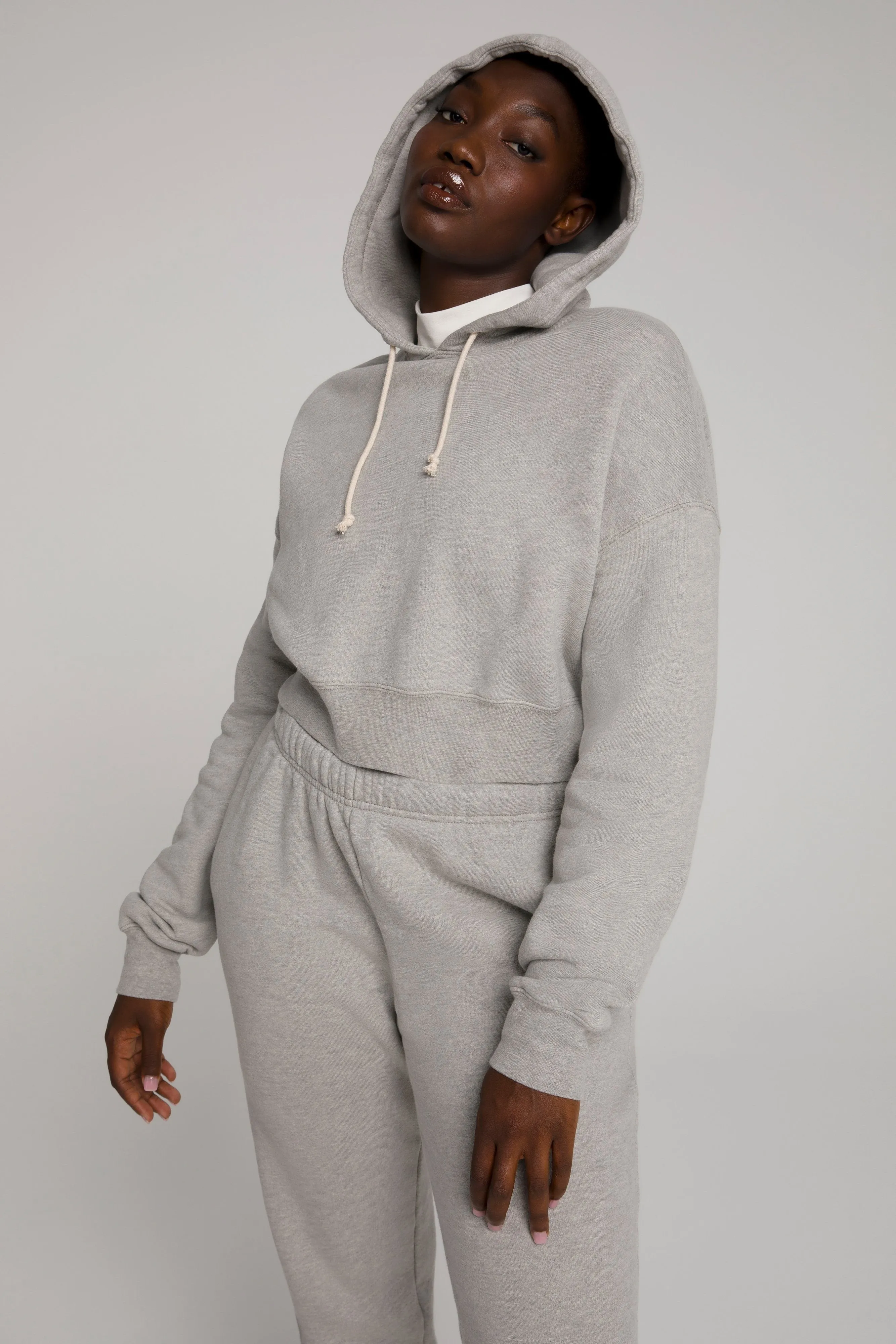 CROPPED & COOL HOODIE | HEATHER GREY001