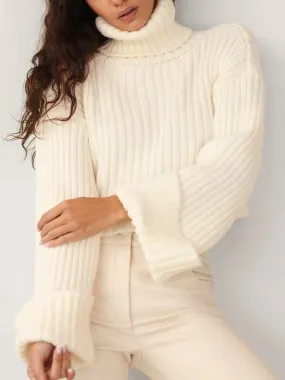 High Standard Graceful Turtleneck Crop Sweater