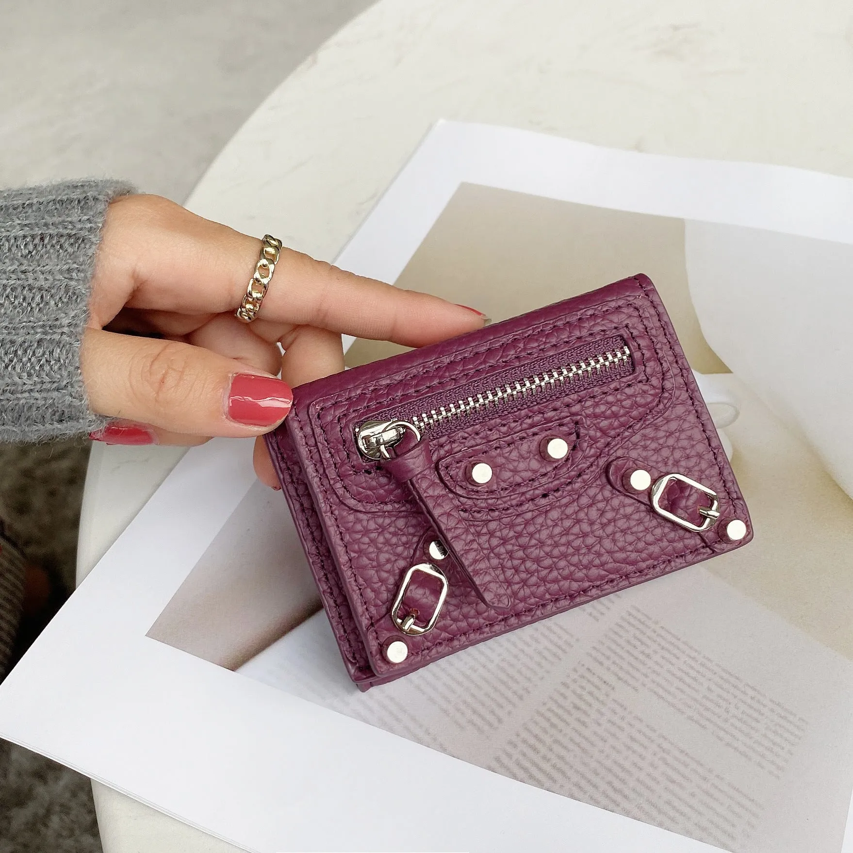 HOTan and NEWn Compact Mini Wallet Leather Wallet Women's Short and Thin Motorcycle Coin Purse Tri Fold Wallet Liu Ding