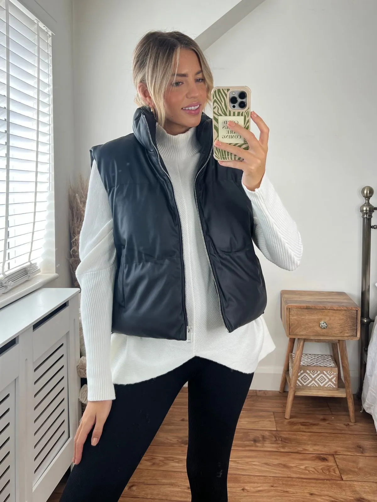 Kayla Matte PU Puffer Gilet / Black