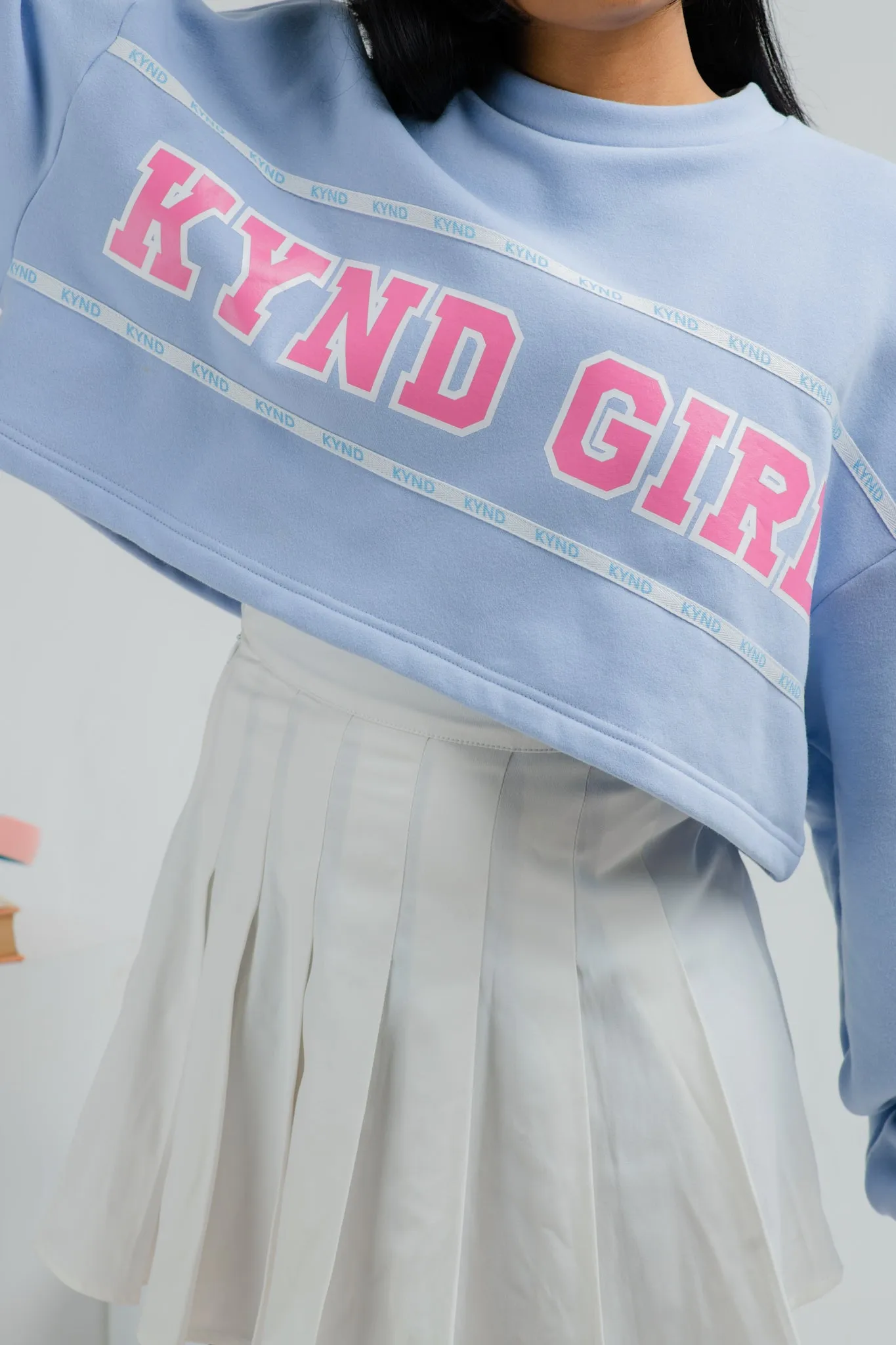 Kynd Girl Crop Sweater