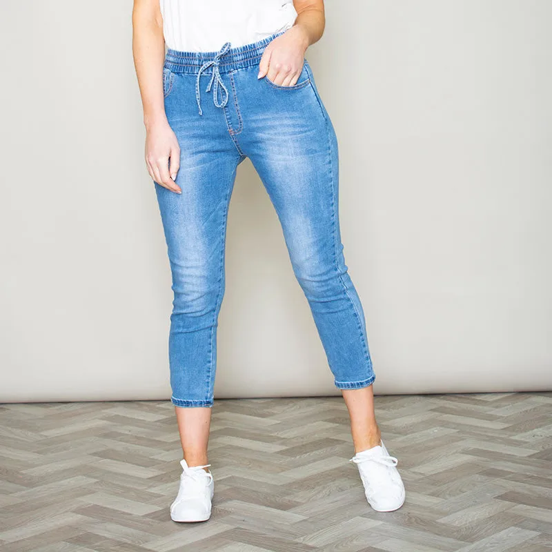 Lena Relaxed Crop Skinny Jean (Light Blue)