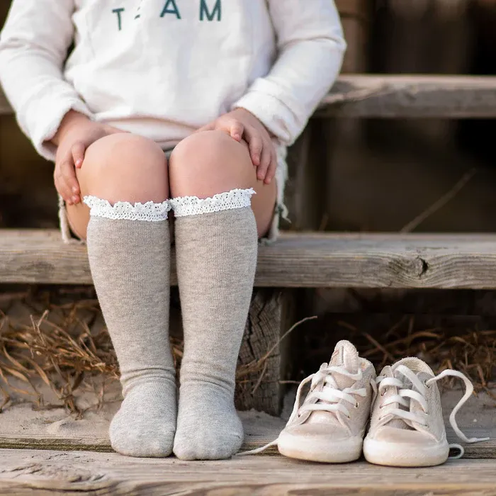 Little Stocking Co  | Knee High Lace Top Knit Socks Single Pair ~ Gray