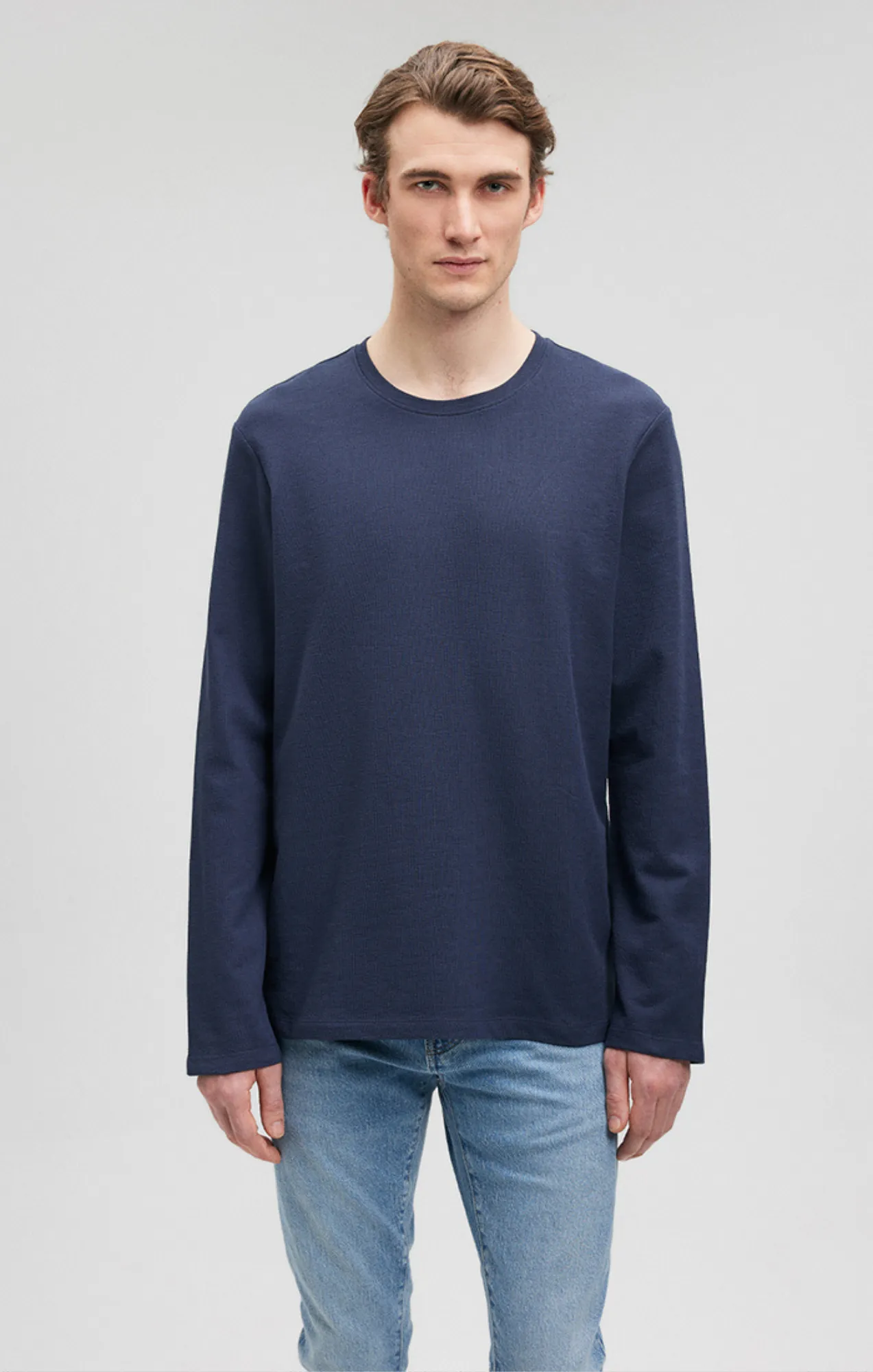 LONG SLEEVE CREW NECK T-SHIRT IN NAVY BLAZER