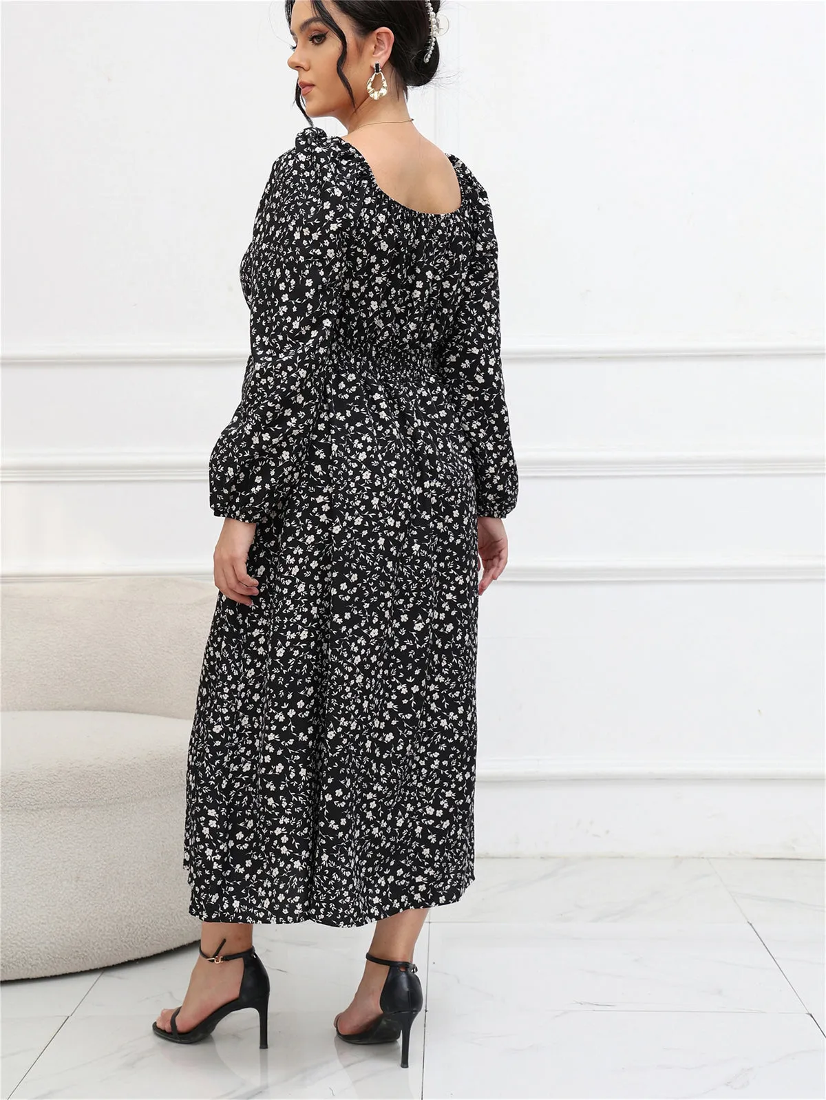 Plus Size Puff Sleeve Mid Length Dress