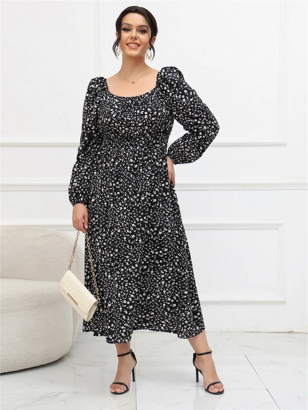 Plus Size Puff Sleeve Mid Length Dress