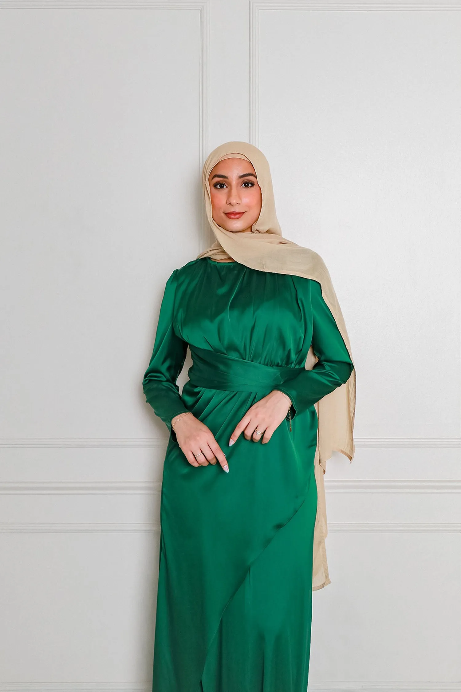 Sarai Layer Satin Dress- Hunter Green