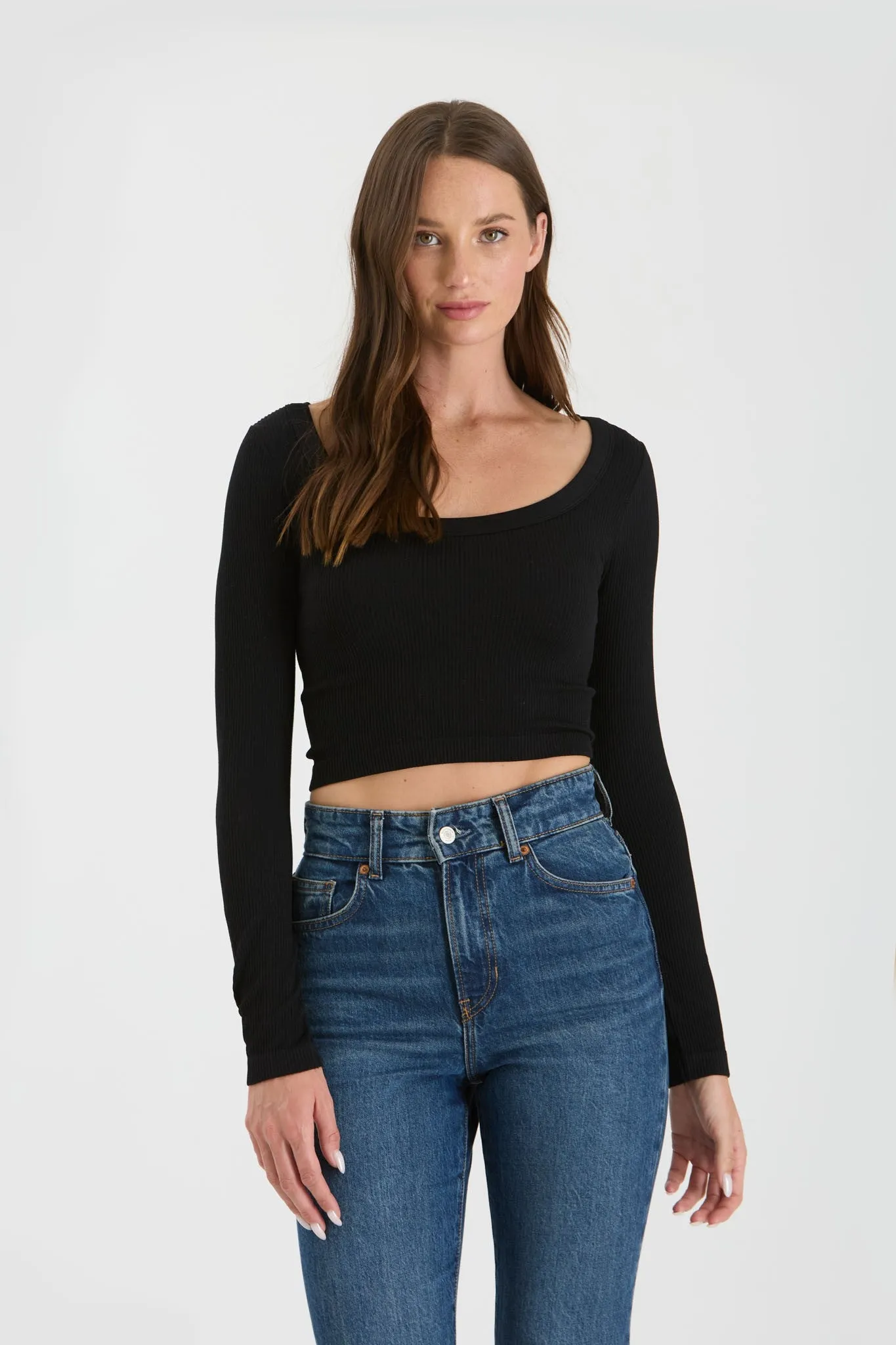 Scoop Neck Sweater Knit Crop Top