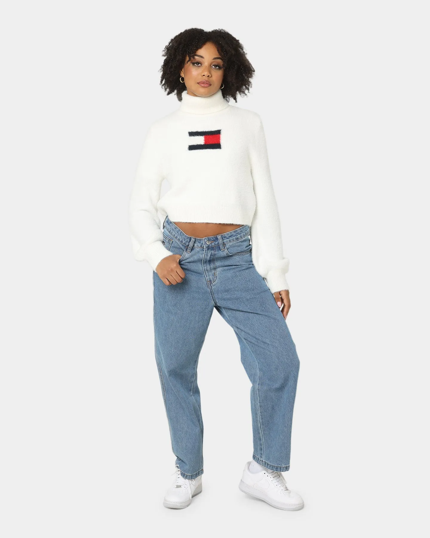 Tommy Jeans Women's TJW Crop Furry Flag Sweater Ecru